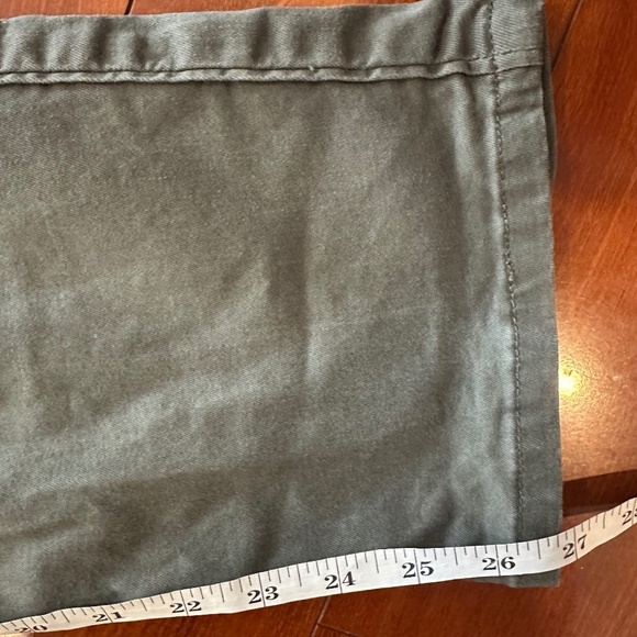 Democracy “Ab”solution Chino Pants • Size 10 - Picture 7 of 7